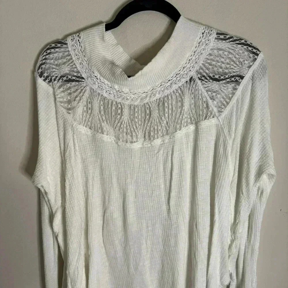 Free People Spring Valley Thermal Long Sleeve Shirt White Lace Size Medium